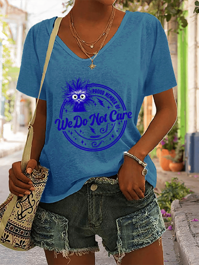 Women's Retro Funny Proud Member Of Club We Do Not Care Menopause Perimenopause Print T-Shirt